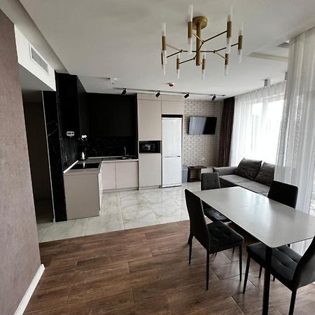 Апартаменти Sunvi В Жк Сонячний Квартал Golubinoye Екстериор снимка